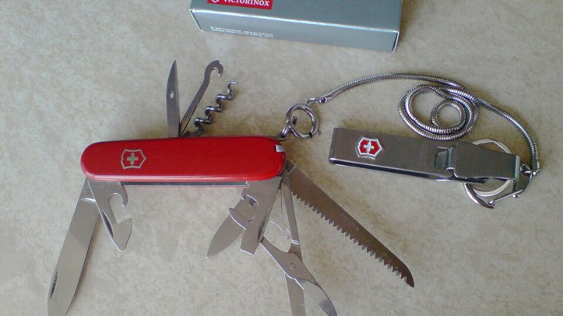 Swiss Army Knife Identification Chart